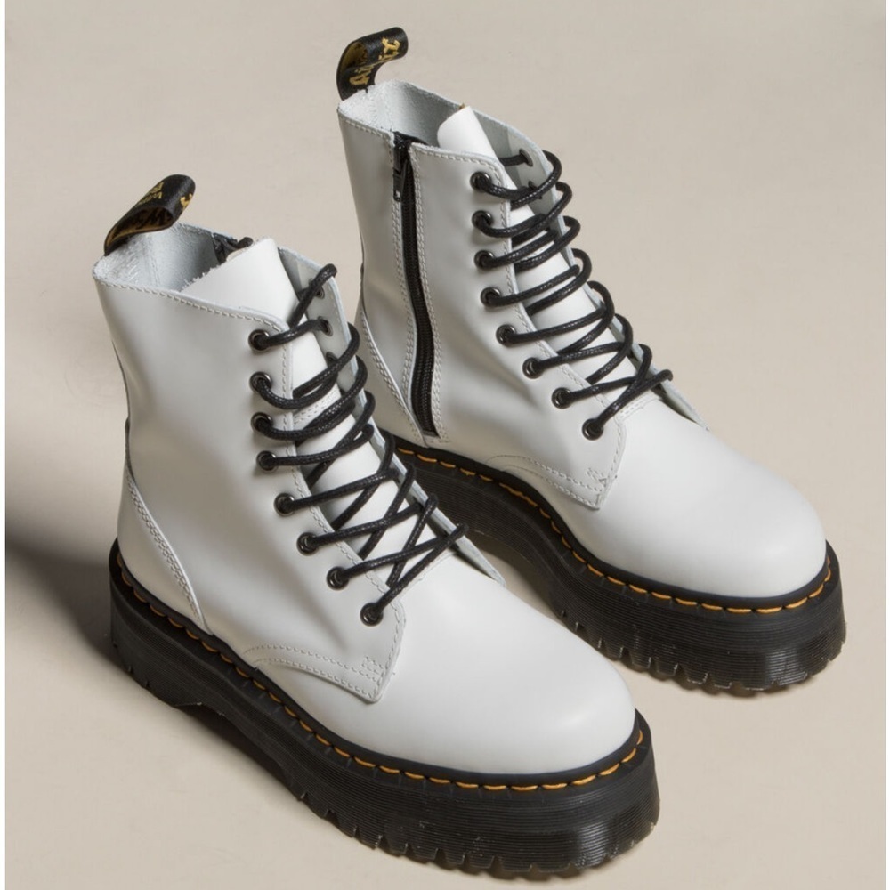 DR. MARTENS Jadon Womens Platform Boots in white size 8